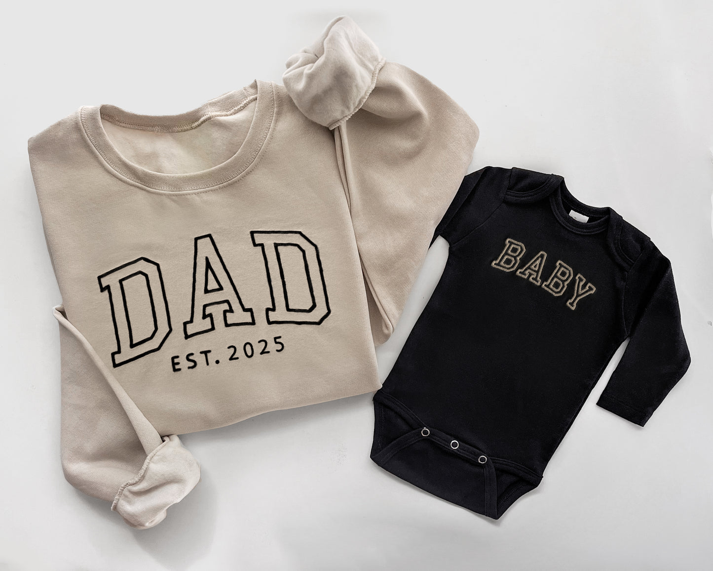 mom dad baby matching mommy and me coming home outfits baby shower gift newborn girl boy neutral onesies bodysuits sweatshirts crewneck pullover hoodie