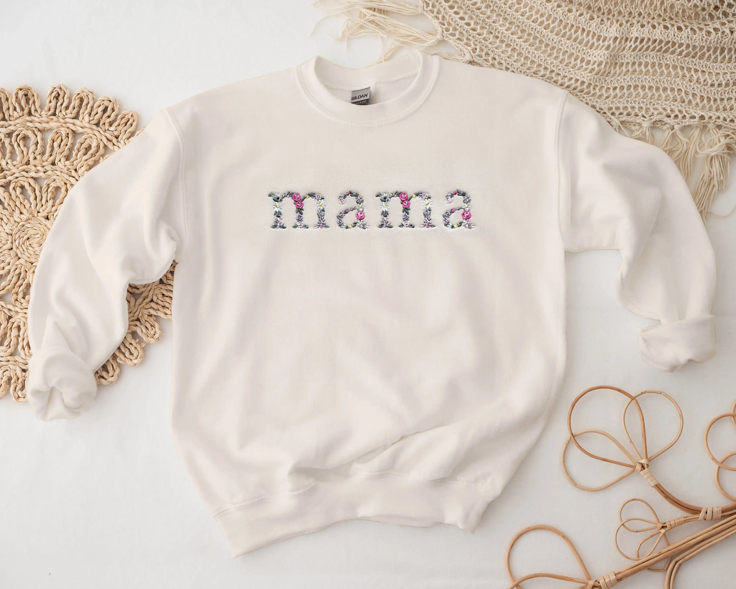 floral flower mama mini mommy and me baby matching neutral cream white baby girl gift newborn baby shower gift new mom birthday mothers day sweatshirts crewneck pullovers onesies bubble rompers