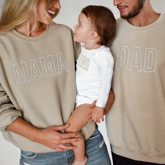 mama dad mini matching baby onesie bodysuit sweatshirts pullovers crewnecks family matching baby shower gift newborn coming home from hospital outfit sister brother sibling neutral matching