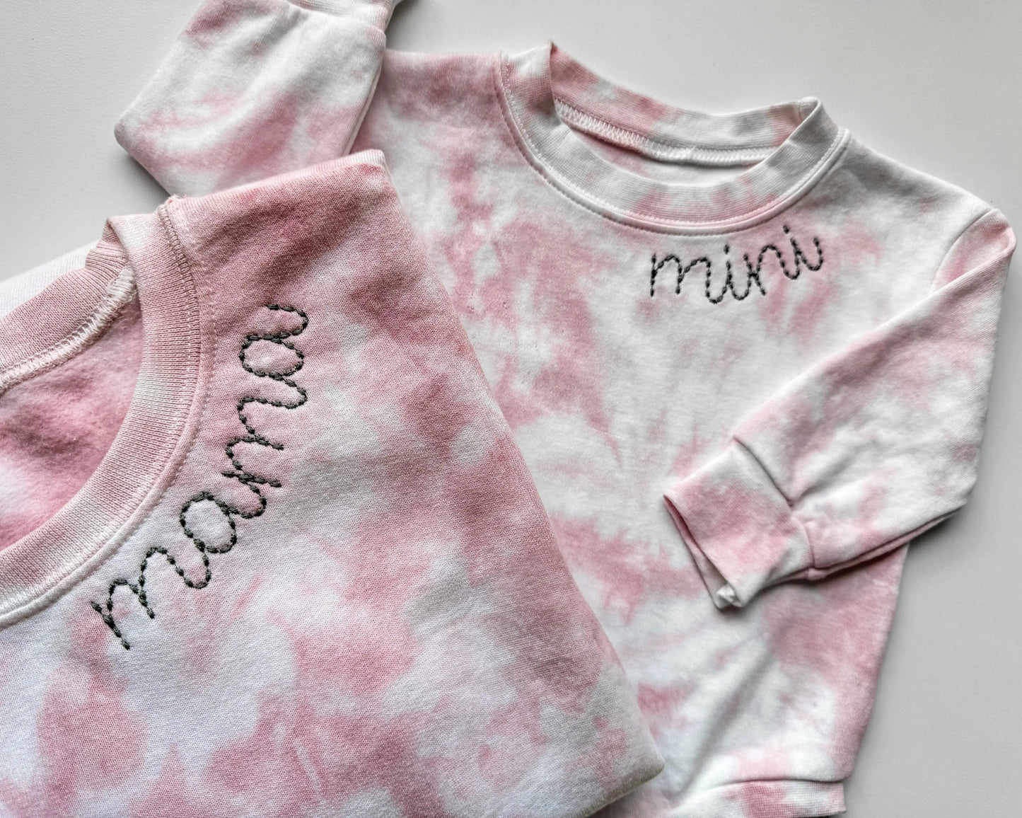 mama mini collar neckline embroidered embroidery tie dye matching mommy and me sweatshirts crewneck pullover hoodie bubble romper newborn gift baby shower mothers day mommy and me outfits toddler shirt