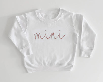 blush pink baby girl newborn gift mama mini embroidery embroidered sweatshirt and onesie bodysuit mommy and me matching outfits coming home from the hospital pullover crewneck hoodie twinning 