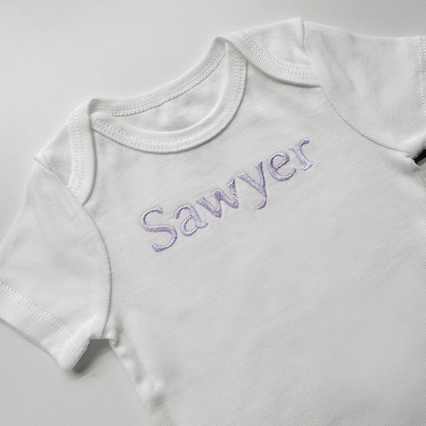 Personalized Newborn Name Outfit | Custom Baby Bodysuit & Hat Set short sleeve