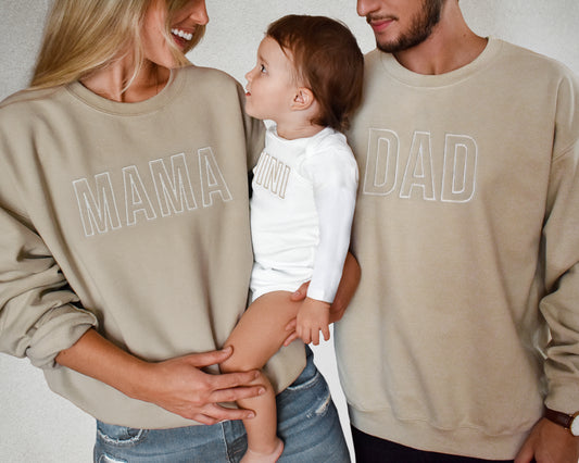 mama dad mini matching baby onesie bodysuit sweatshirts pullovers crewnecks family matching baby shower gift newborn coming home from hospital outfit sister brother sibling neutral matching