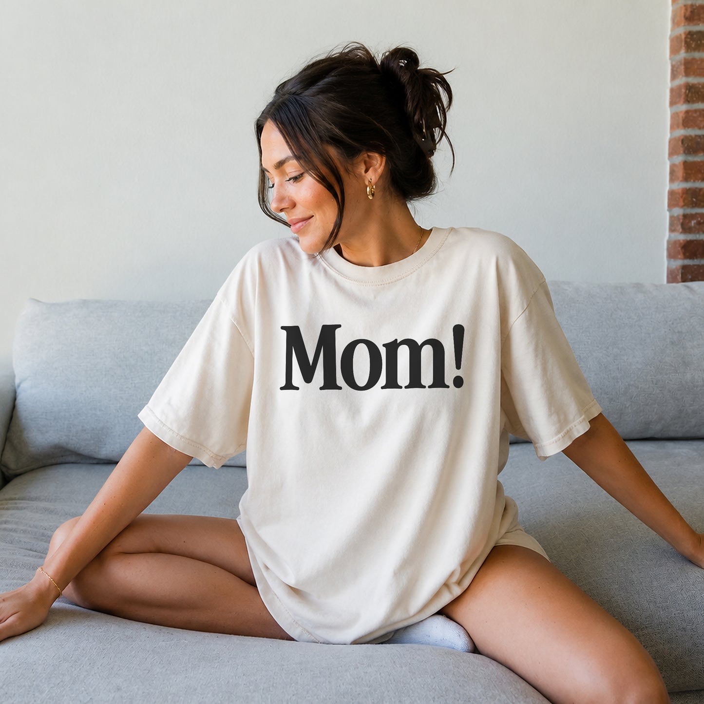 Mom! Comfort Colors® T-Shirt | 100% Cotton Oversized Mom Tee